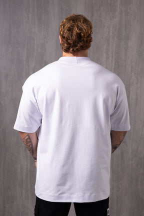 Camiseta Oversized L I O N Z - Branca